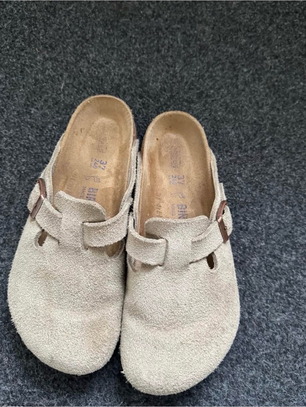 Birkenstock Boston Clog Taupe Suede - Women